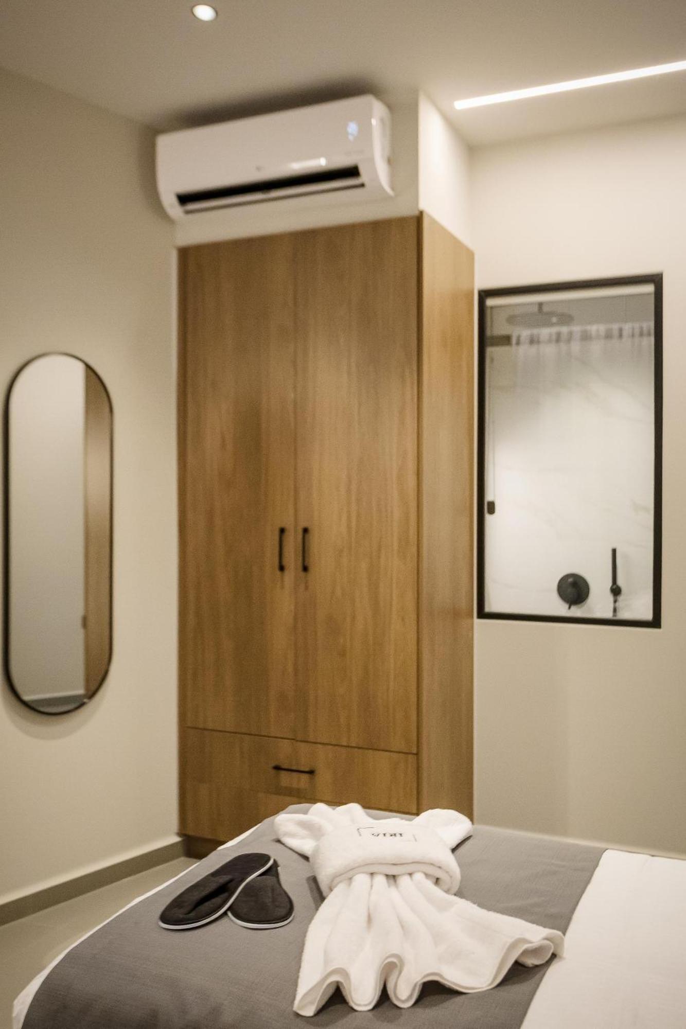 Iria Sea View Room Kolymbari Exterior foto
