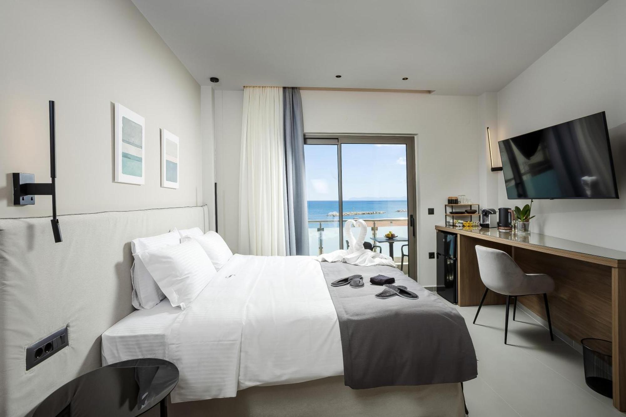 Iria Sea View Room Kolymbari Exterior foto